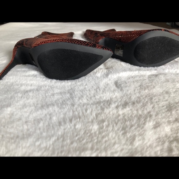 🔥NWT FASHION NOVA Chocolate Snake stiletto Heel - Picture 12 of 13